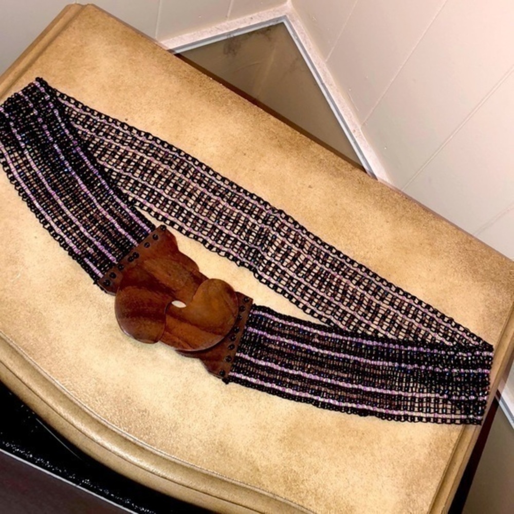 Glass bead and wood belt